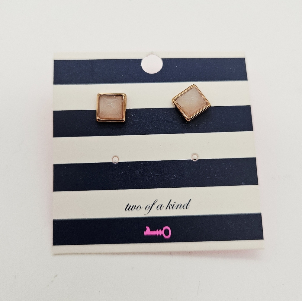 KEEP COLLECTIVE | rose quartz wishing stone pyramid studs earrings